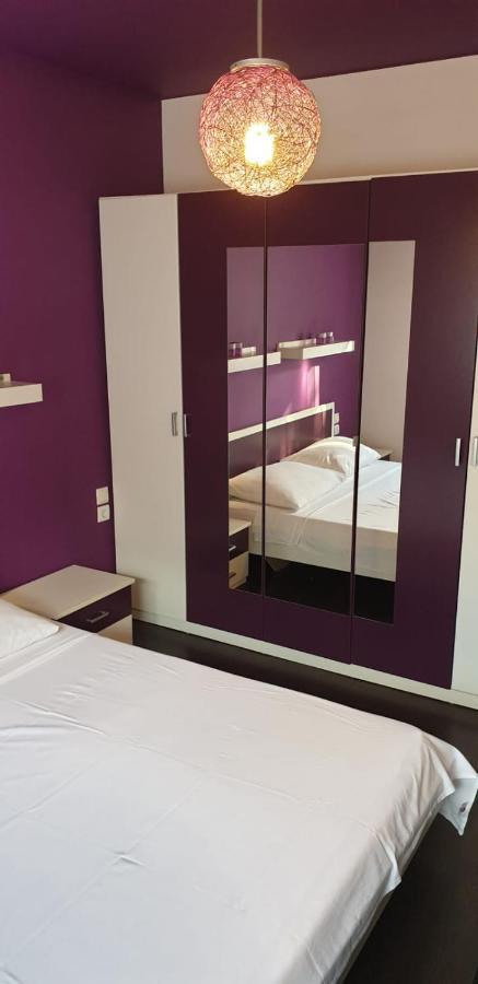 Apartments And Rooms Ivana Krk Town Zewnętrze zdjęcie