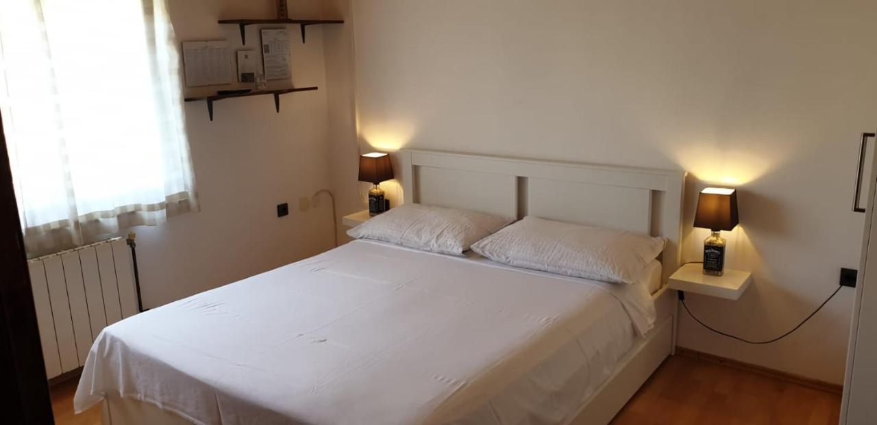 Apartments And Rooms Ivana Krk Town Zewnętrze zdjęcie