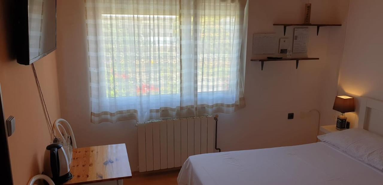 Apartments And Rooms Ivana Krk Town Zewnętrze zdjęcie